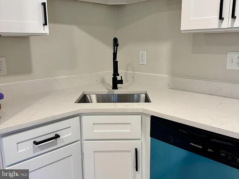 Foto principal - 2218 Jensen Pl