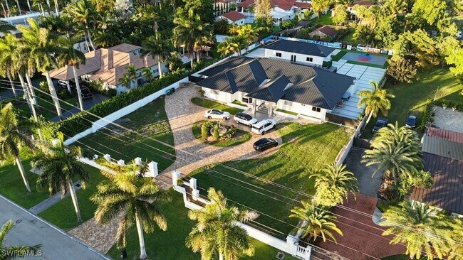 Foto del edificio - 365 NW 132nd Ave