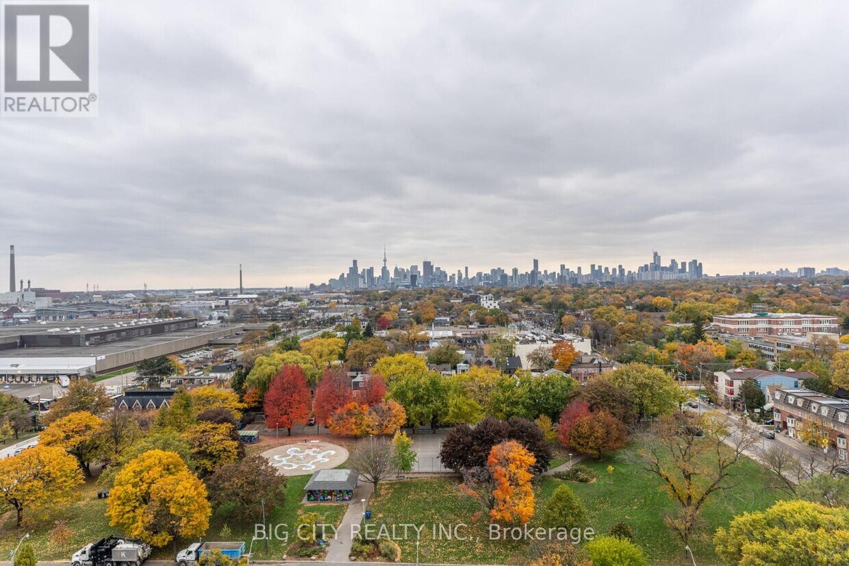 Primary Photo - 1050 Eastern Ave