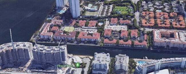 Foto del edificio - 3205 NE 184th St