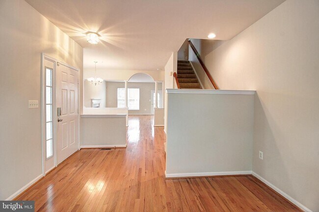 Foto del edificio - 9538 Kingston Pl