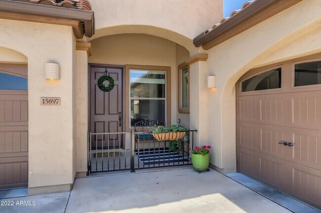 Foto del edificio - 15697 W Westview Dr
