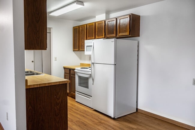 Building Photo - The Gallery Apartments