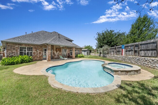 Foto del edificio - 343 Mesquite Hill Dr