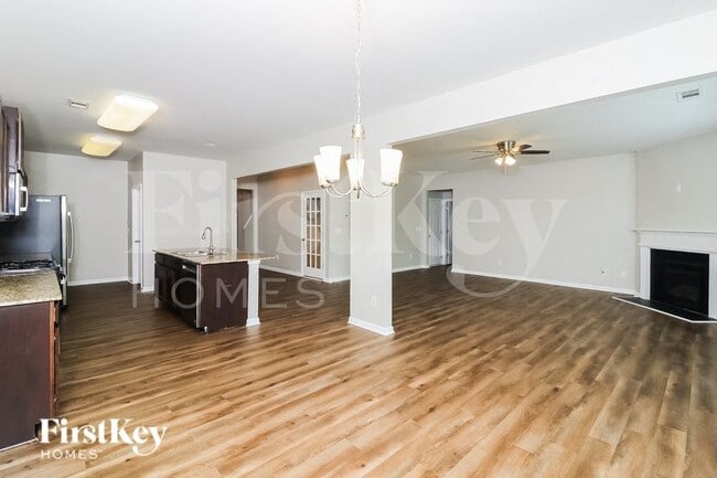 Foto del edificio - 106 Woodbridge Trl