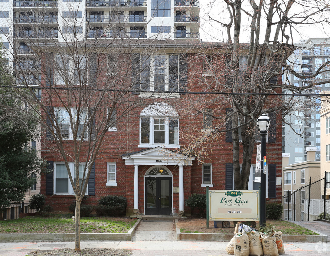 Building Photo - Park Gate Apartments