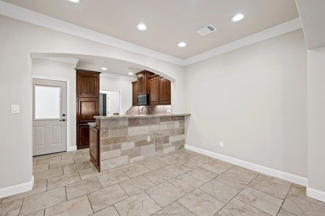 Building Photo - 3821 Estes Pk
