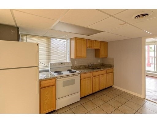 Building Photo - 585 Revere Beach Blvd