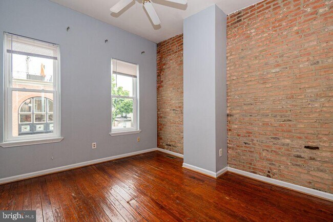 Foto del edificio - 601 Harvey St