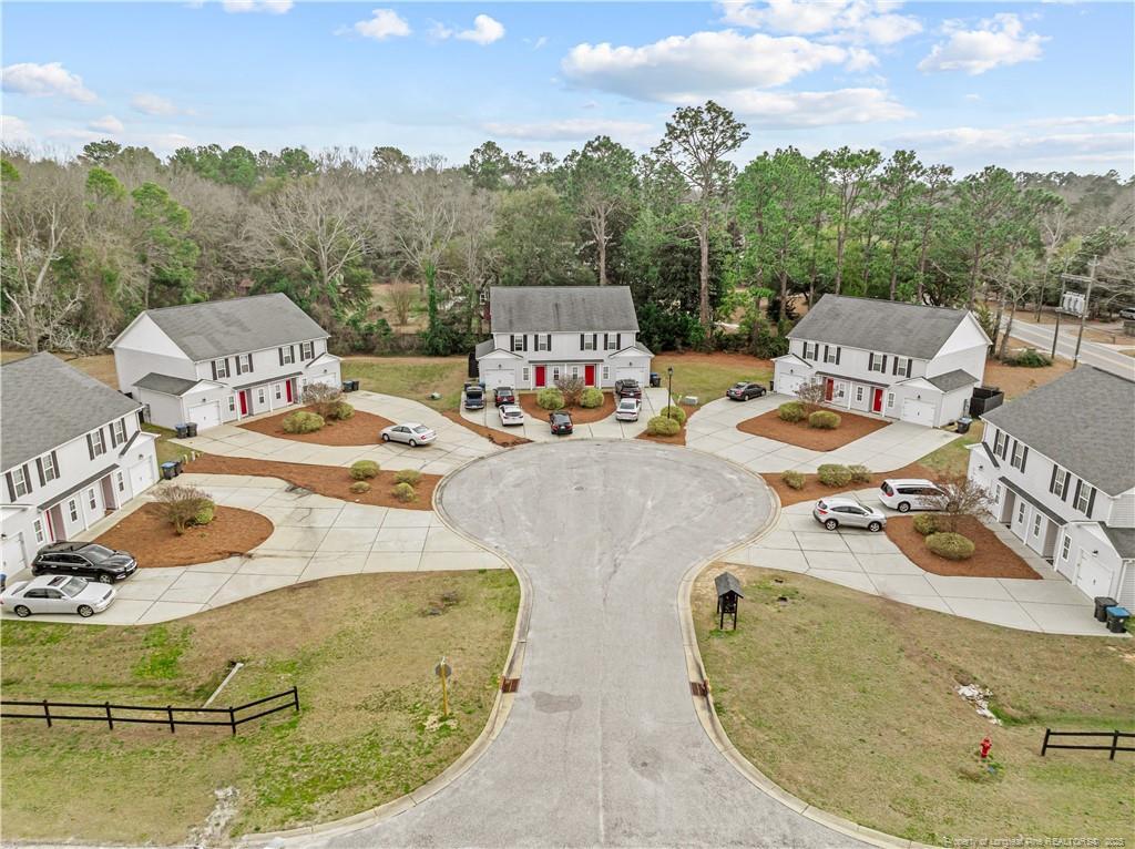 Primary Photo - 122 Burgess Ln