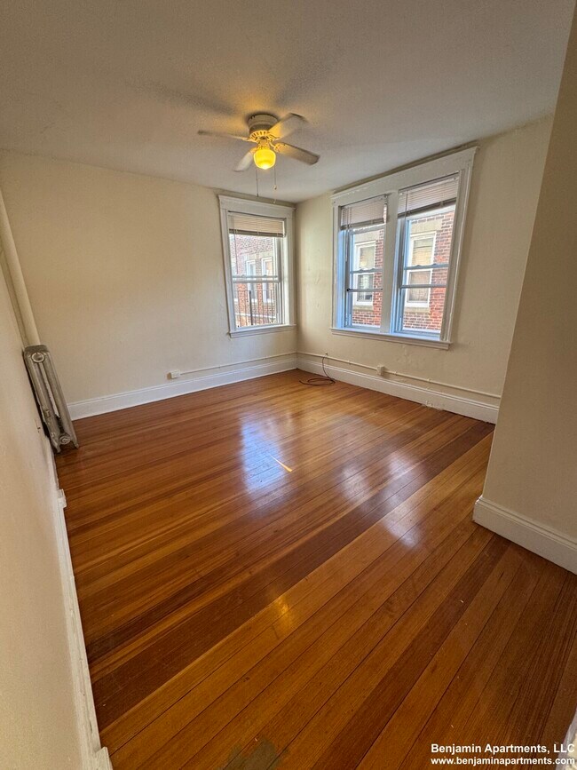 Foto del edificio - 520 Cambridge St