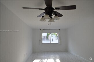 Building Photo - 251 Galen Dr