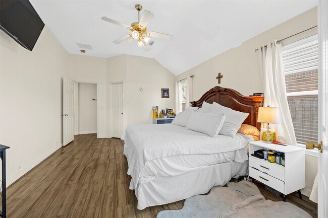 Building Photo - 20703 Louetta Woods Dr