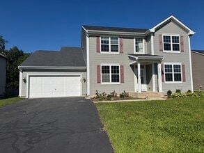 Building Photo - 405 Preserve Dr