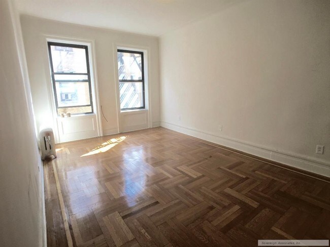 Foto del edificio - 652 W 163rd St