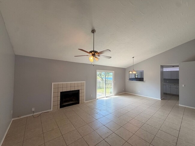 Photo - Move-In Ready 3/2 with Brand New Kitchen in Port Orange House