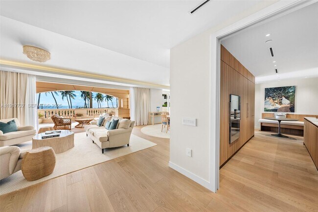 Foto del edificio - 7916 Fisher Island Dr