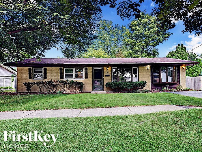 10 California Ave, Carpentersville, IL 60110 House Rental in