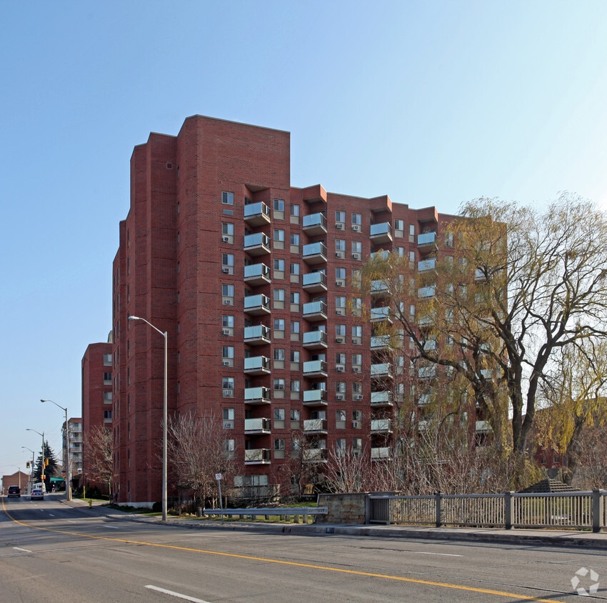 Building Photo - Sunrise Seniors Place