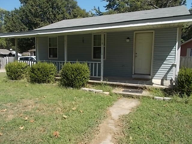 Foto principal - 176 Roosevelt Cir