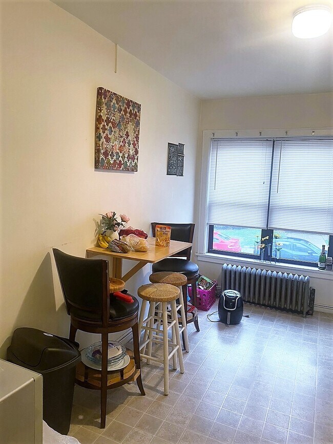 631 Maryland Ave Unit 3, Pittsburgh, PA 15232 631 Maryland Ave