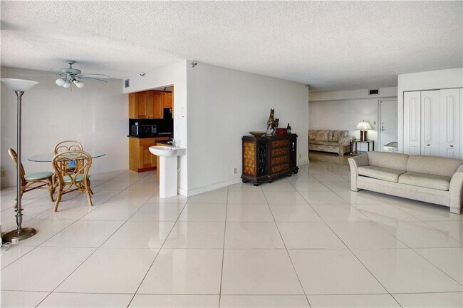 Foto del edificio - 290 174th St St