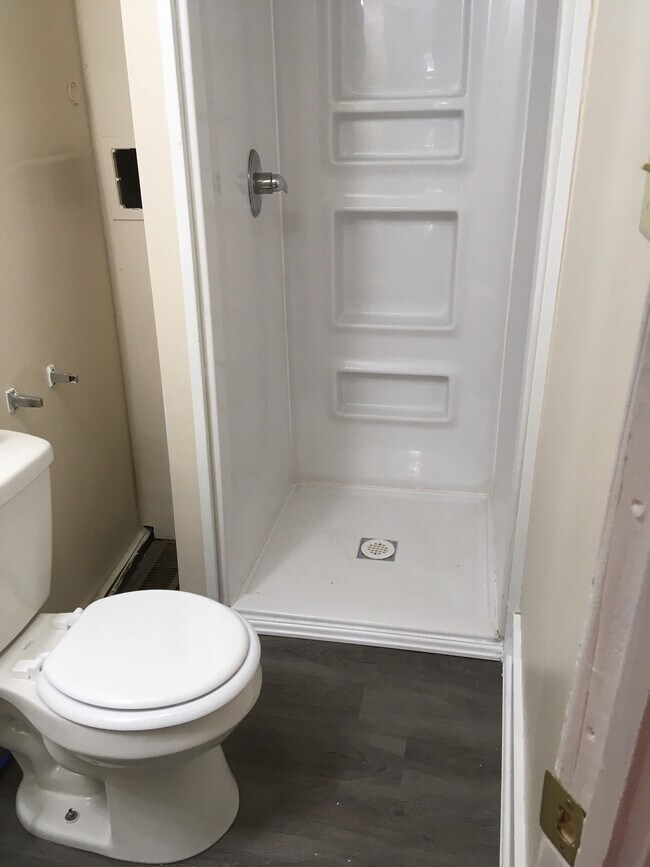 Baño - 121 Washington W St