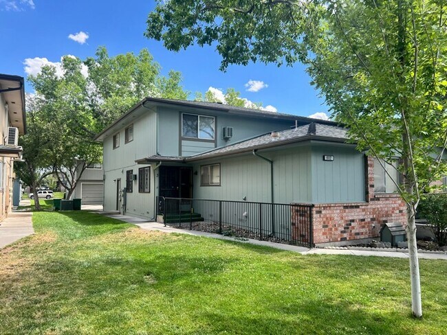 Foto del edificio - 602 Pine Meadows Dr