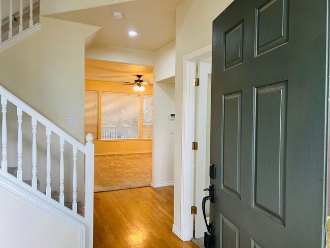Foto del edificio - *Coming Soon!* Desirable Wilsonville Morey...