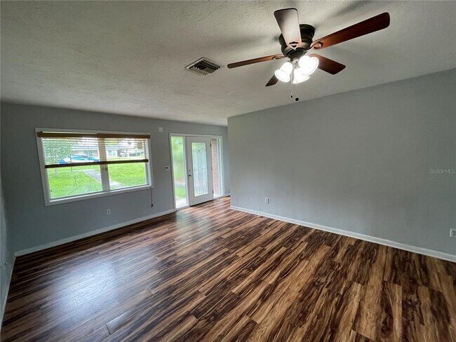Foto del edificio - 1159 Fountainhead Dr