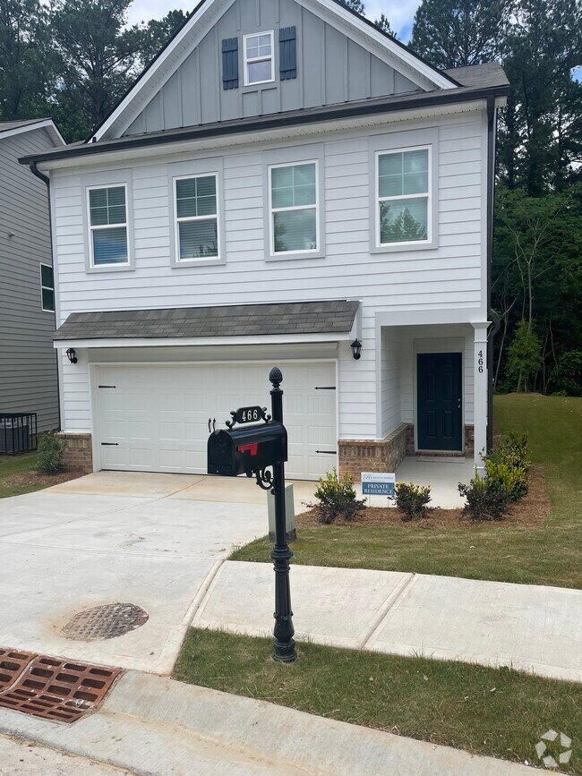 South River Gardens Student Apartments for Rent Atlanta, GA 1