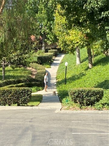 Foto del edificio - 516 Westchester Pl