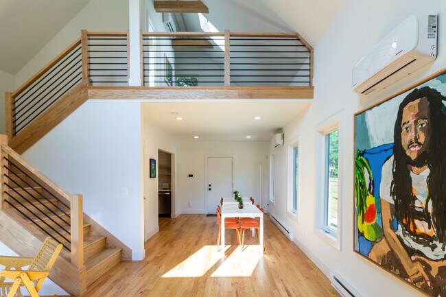 Foto del edificio - 1414 Holcomb St