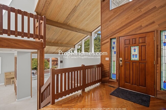 Building Photo - 8271 SW 184th Ave