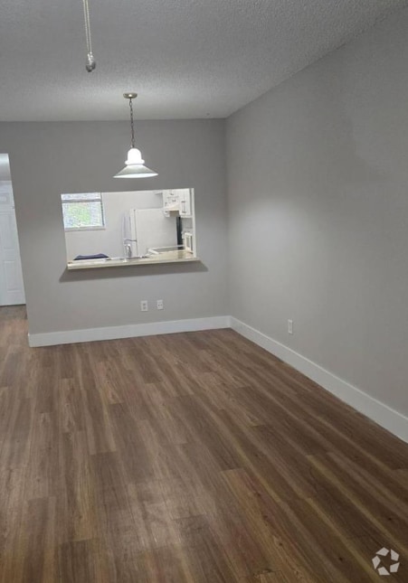 Building Photo - 15701 W Waterside Cir