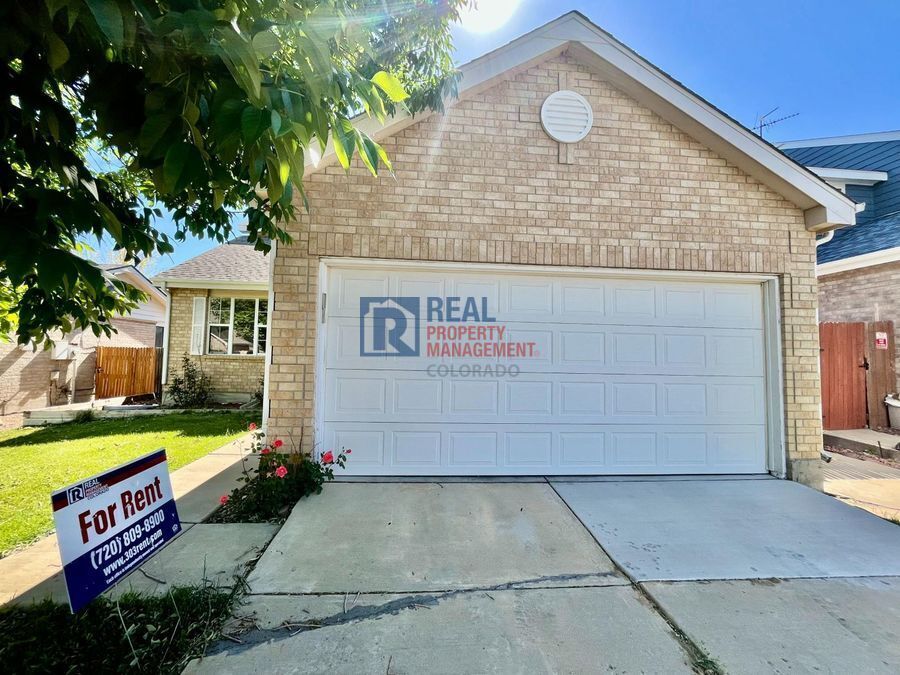 Photo - 12200 Monaco Dr-