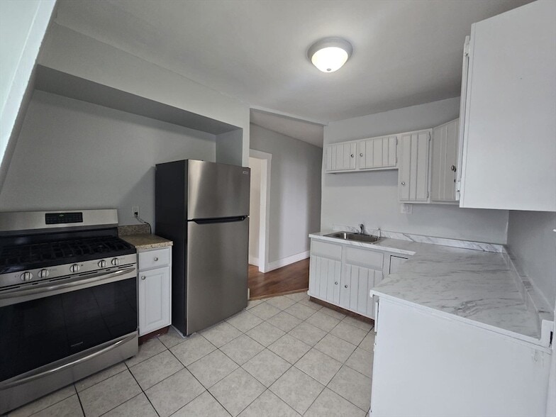 Photo - 67 Farnham Street Unit 3