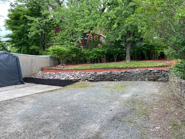 Building Photo - 237 Corey Rd