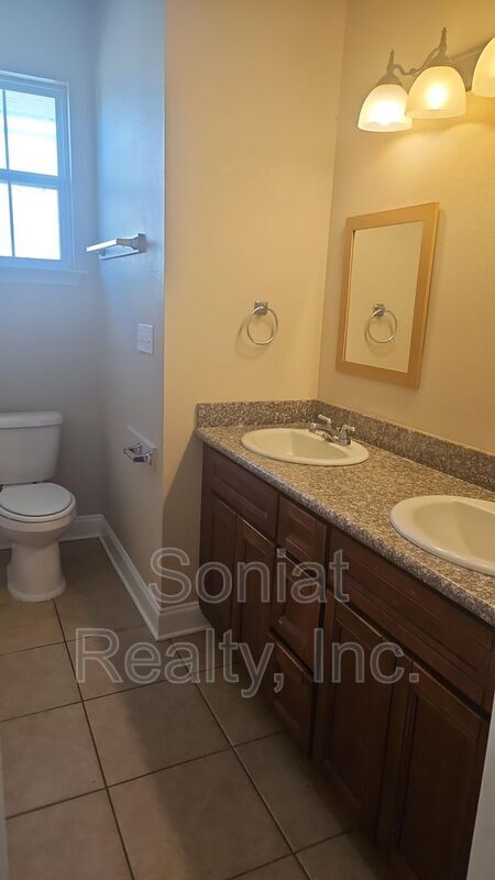 Foto del edificio - 5924 Marigny St