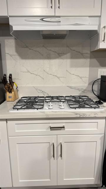 Building Photo - 1865 Magdalene Way