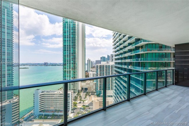 Building Photo - 2 br, 3 bath  - 650 NE 32nd St # A2403