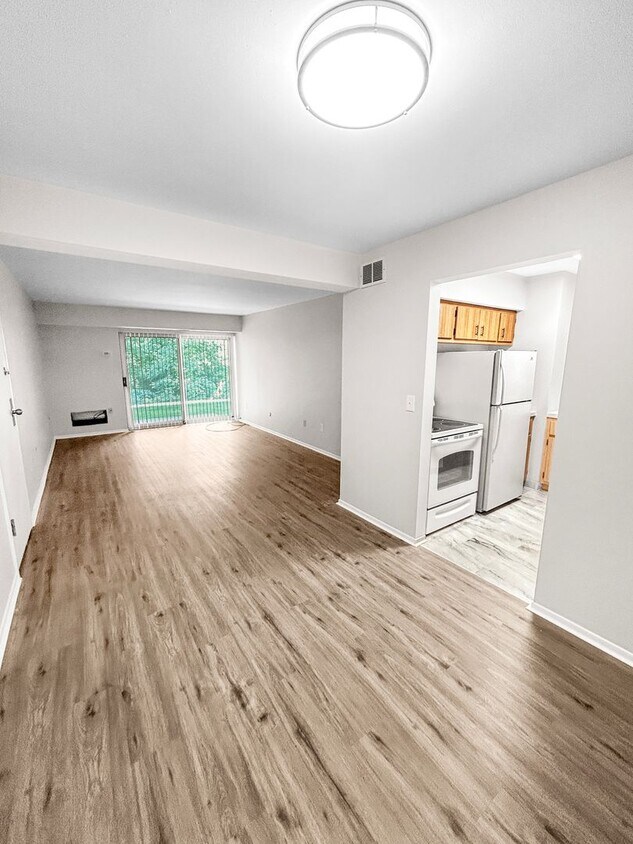 One Bedroom Condo in Moon Township!! - One Bedroom Condo in Moon Township!!