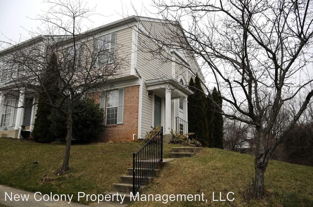 Primary Photo - 3 br, 2.5 bath House - 629 Lucky Leaf Circle