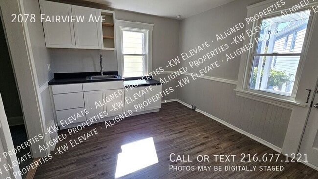 Building Photo - 2078 Fairview