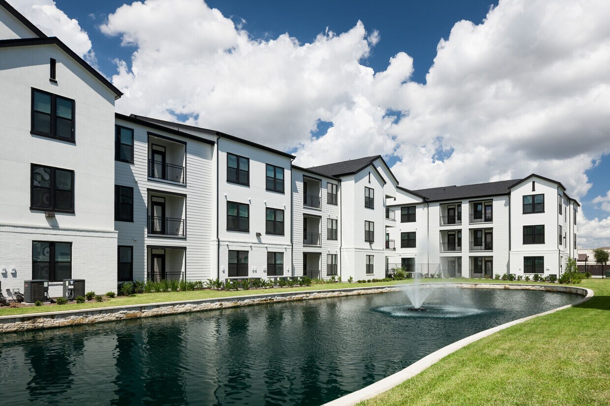 The Peri on Westheimer Apartments 13328 Westheimer Rd Houston, TX