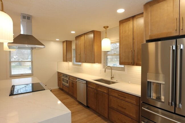 Foto del edificio - Newly Updated & Renovated Carmel Home!