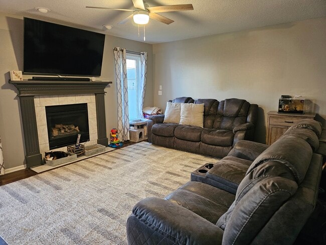 Building Photo - 3409 Brook Ridge Ct