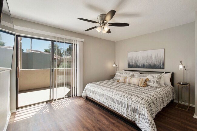 Master Bedroom (KING Bed) - 9345 N 92nd St
