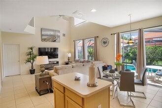 Building Photo - 134 Sevilla Ave