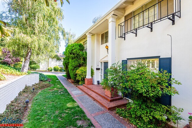 Building Photo - Los Gatos Condo | Central A/C | Utilities Included